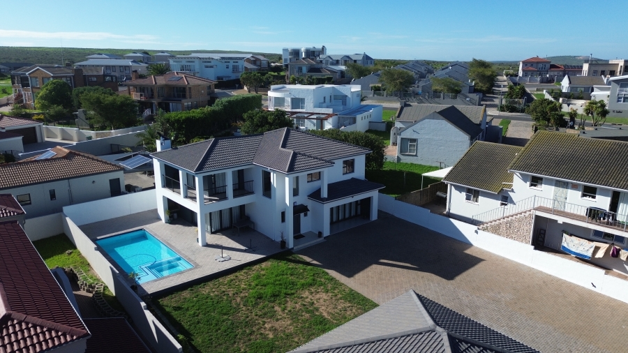 3 Bedroom Property for Sale in Myburgh Park Western Cape